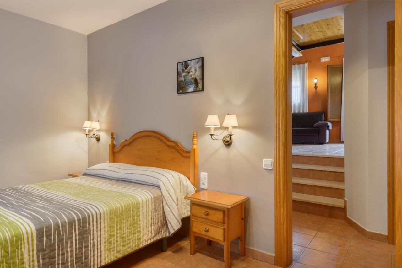 Apartamentos Casa Aurelia Alquezar Bagian luar foto